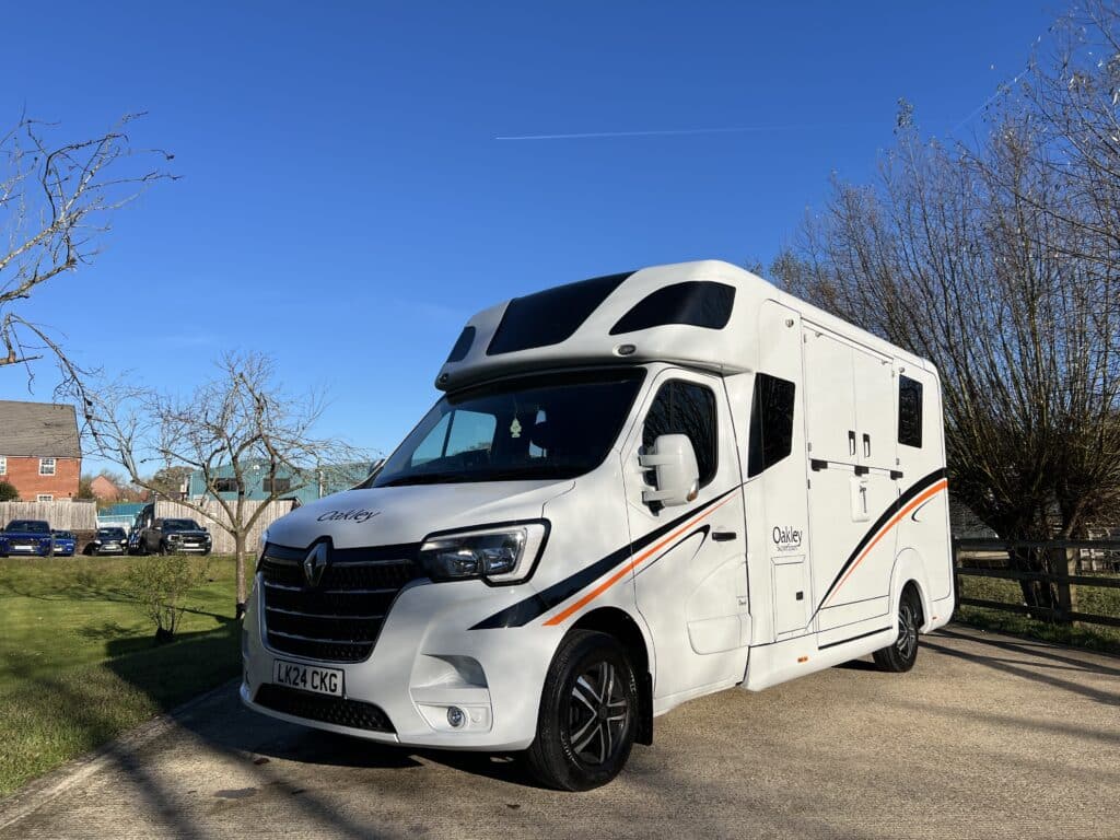 Oakley Supersport 2024