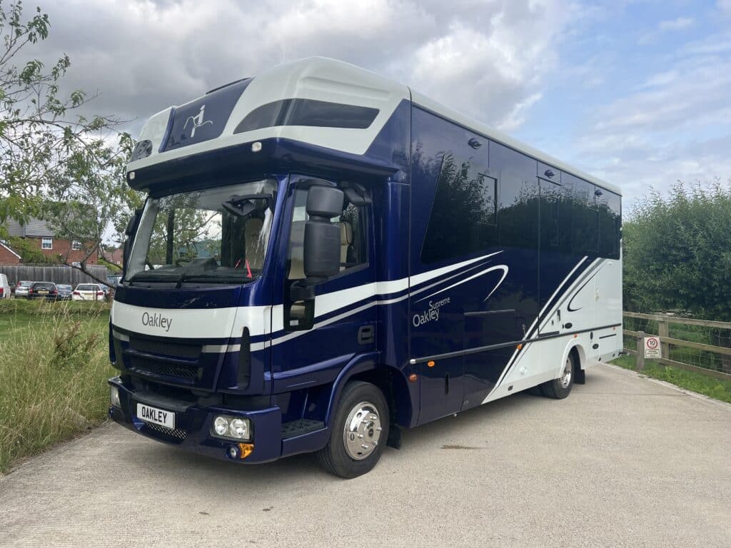 Oakley Supreme 2011 Oakley Supreme 2011