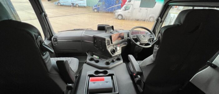 WhatsApp Image 2026-01-21 at 13.32.58 (1)