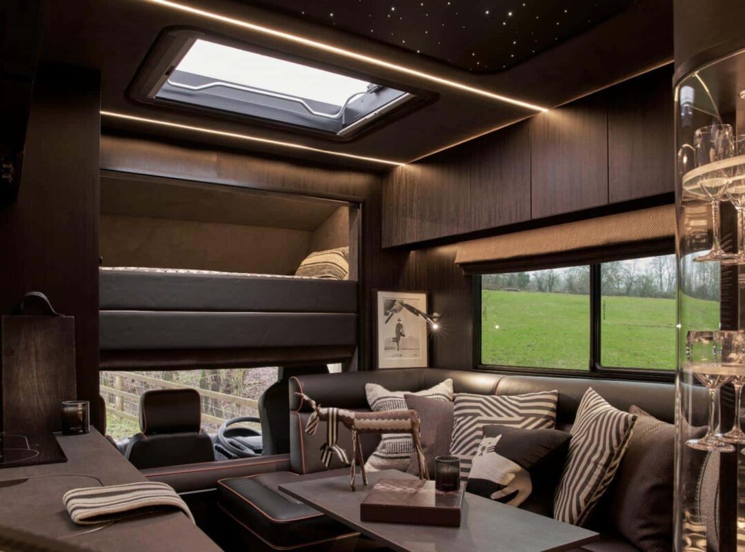 WhatsApp Image 2025-06-03 at 13.33.44 (5)