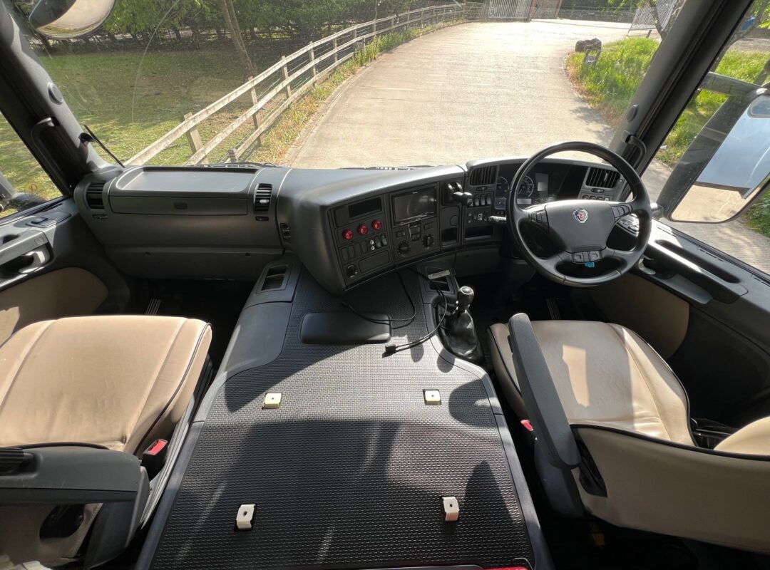 Cab Photo 3