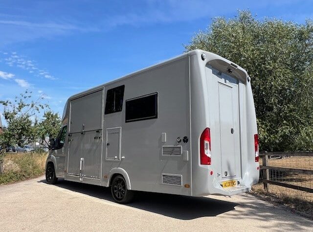 Ext n-s Rear
